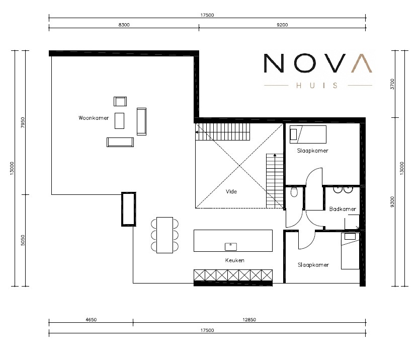 Moderne kubistische villa K-141  met plat dak en 450 m² woonoppervlakte