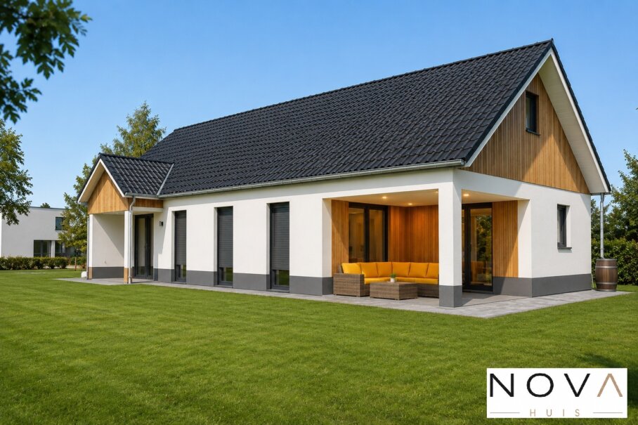 Moderne levensloopbestendige schuurwoning Kap-157 met zadeldak en grote glaspartijen